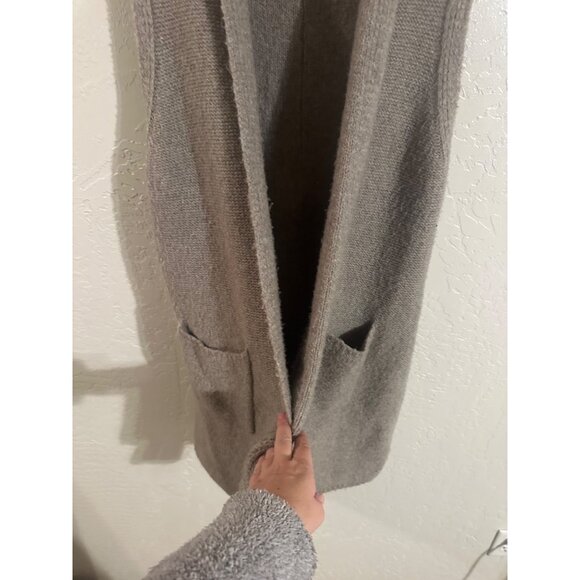 Tahari Wool Blend Tan Sleeveless Hooded Casual Sweater Vest Long Cardigan - Picture 3 of 10